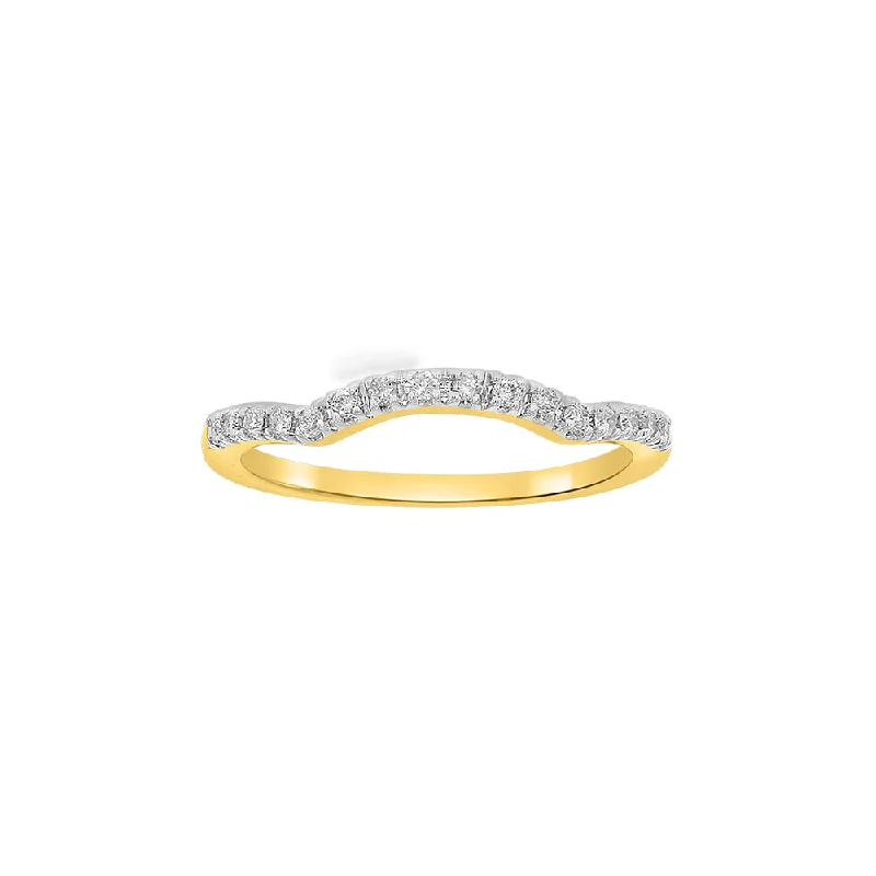 9ct Yellow Gold Curved Diamond Ring with 16 Brilliant Diamonds