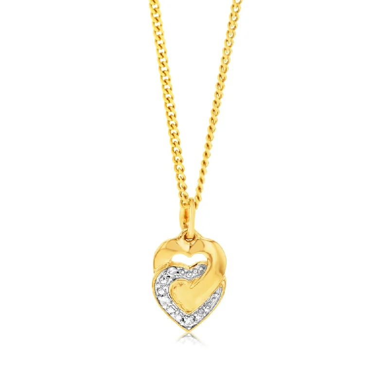 Rings with peacock ore for iridescent glow -9ct Yellow Gold Diamond Heart Pendant with 3 Brilliant Diamonds