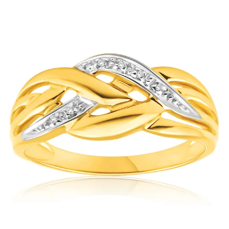 Rings with adjustable bands for perfect fit -9ct Yellow Gold Diamond Ring  Set with 5 Brilliant Diamonds