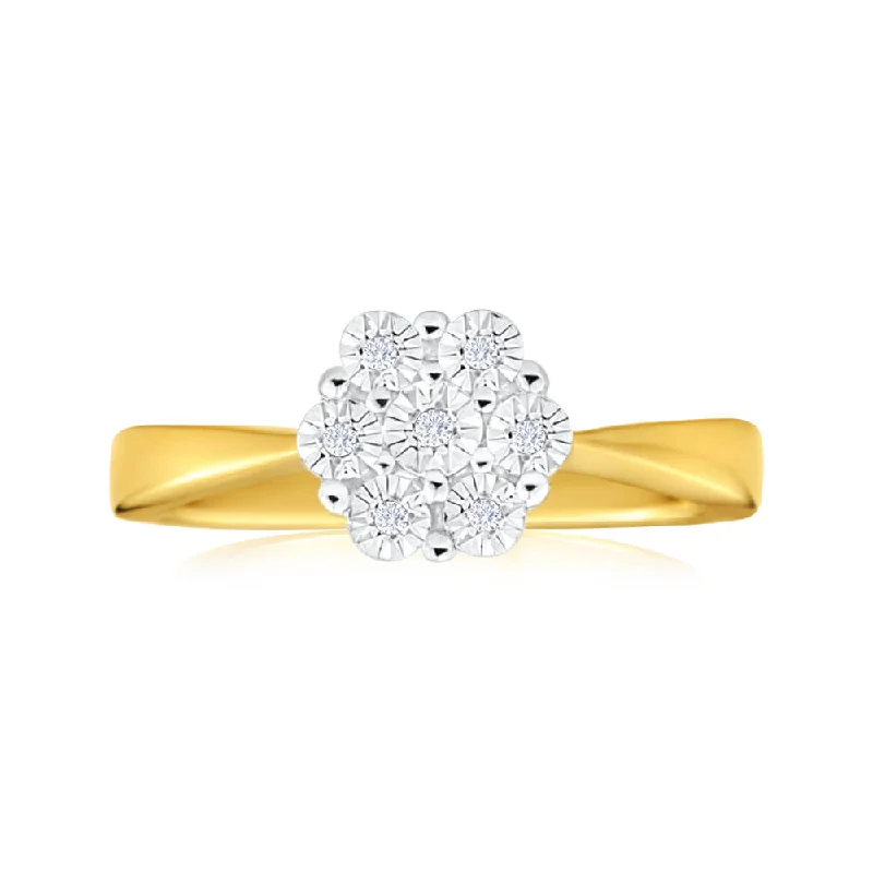 Chunky rings with hammered gold band texture -9ct Yellow Gold Diamond Ring Set With 7 Diamonds