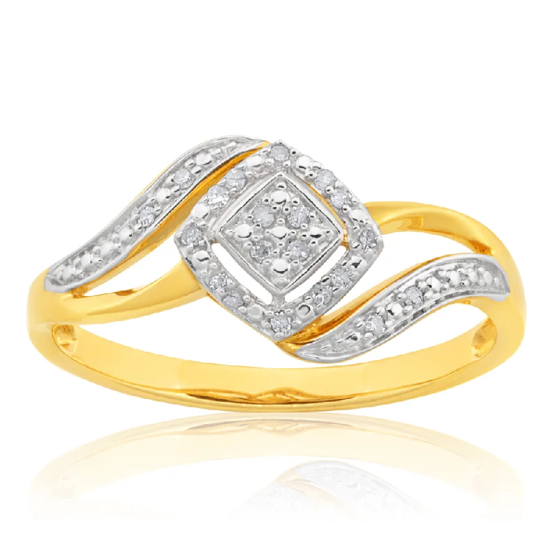 Rings with spiral designs for eye-catching twist -9ct Yellow Gold Diamond Ring with 20 Brilliant Cut Diamonds