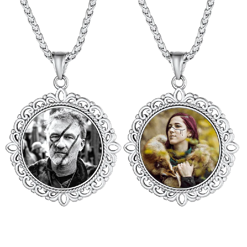 Best necklaces and pendants for everyday wear with minimalist designs-Vintage Customized Photo Pendant Memorial Necklace with Picture