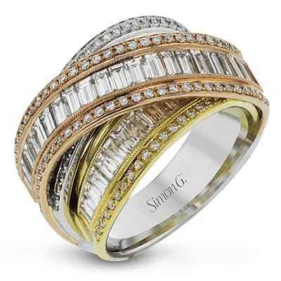 Rings with shield-shaped stones for boldness -Right Hand Ring in 18k Gold with Diamonds