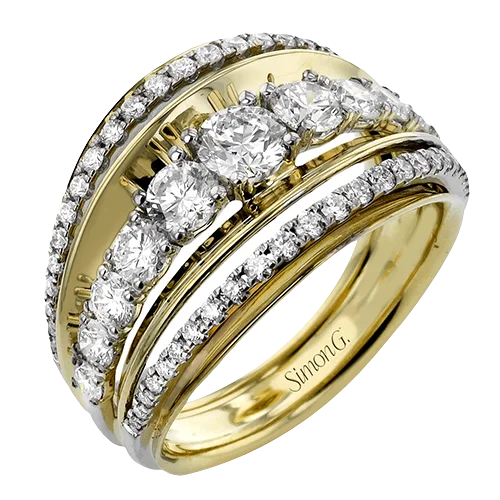 Rings with vintage claw prongs for elegance -Right Hand Ring in 18k Gold with Diamonds