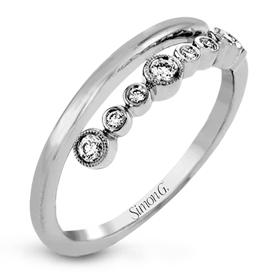 Rings with spiral designs for eye-catching twist -Right Hand Ring in 18k Gold with Diamonds