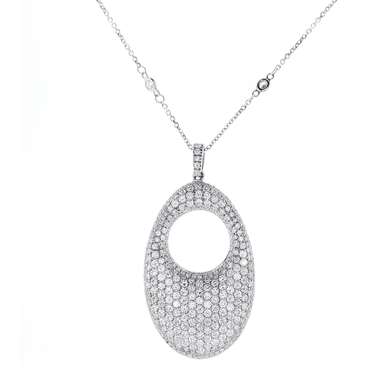 Necklaces and pendants with clear quartz for a pure and radiant look-Estate 18k Diamond Oval Pendant on 14k Diamonds by the Yard Chain Necklace